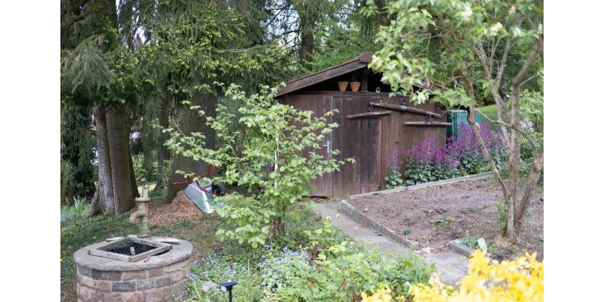 Maisonettenwohnung Trossingen - 5 Zimmer, 180 m&sup2;, 1.600&euro; | Angebot:25977683