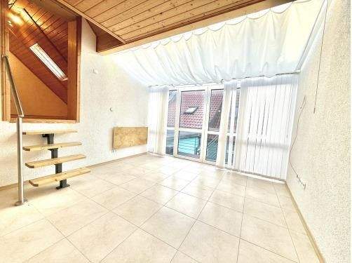 Reihenmittelhaus Floß Weikersmühle - 7 Zimmer, 182 m&sup2;, 1.590&euro; | Angebot:26155311