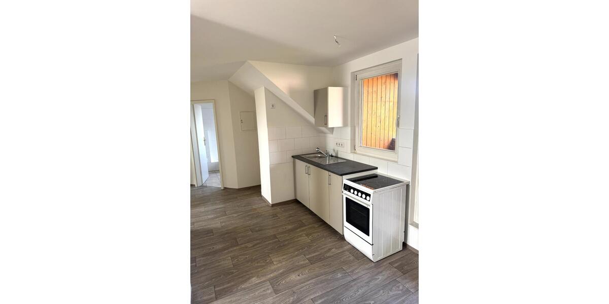 2 Raum Dachgeschoss Wohnung Spremberg Zentrum 2 zimmer