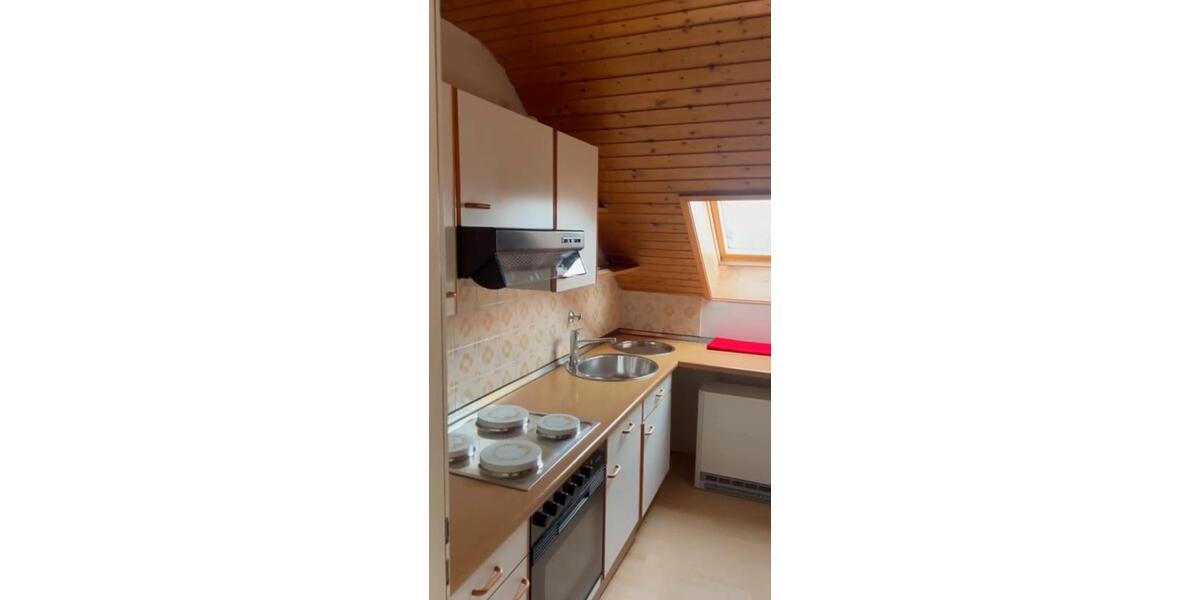 Dachgeschoßwohnung Flein - 3 Zimmer, 63 m&sup2;, 800&euro; | Angebot:26169749