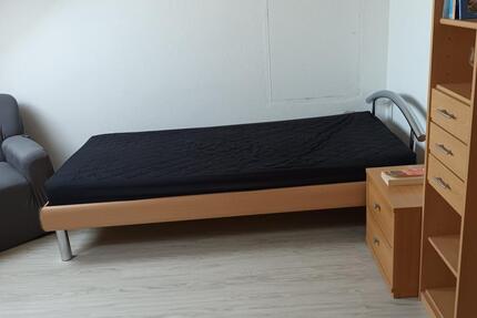 Wohnen auf Zeit Coburg - 11 Zimmer, 38 m&sup2;, 385&euro; | Angebot:26092711