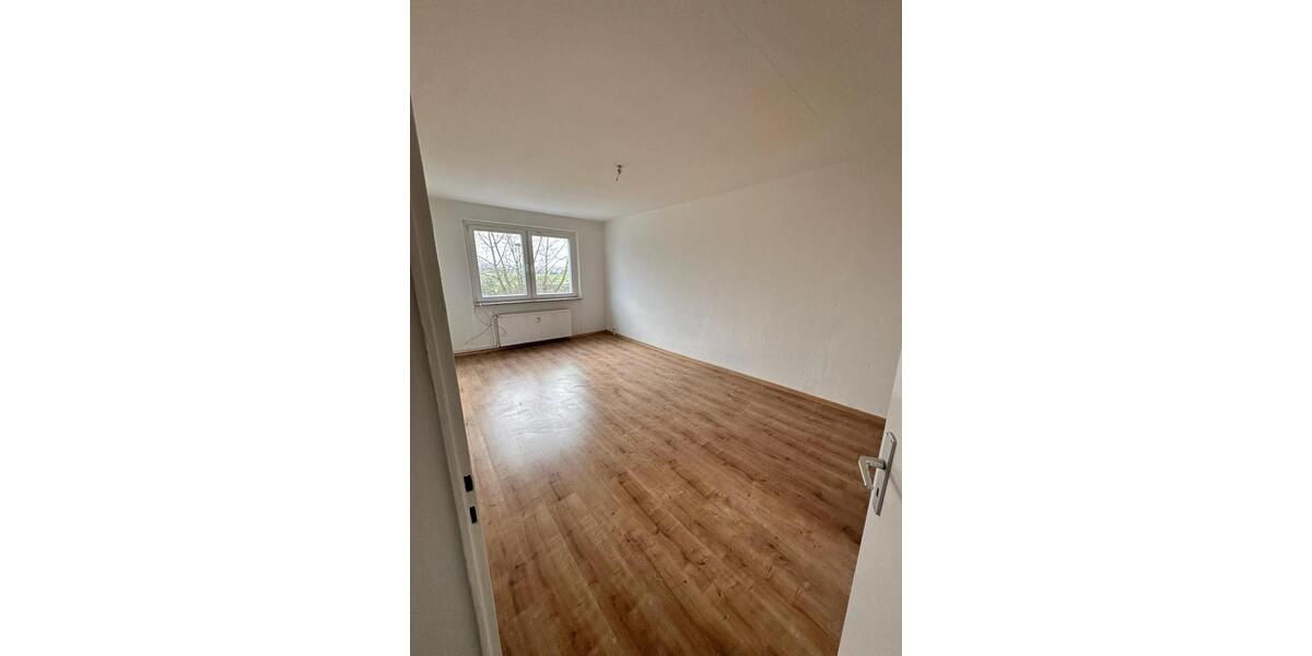 Etagenwohnung Pritzwalk - 3 Zimmer, 54 m&sup2;, 378&euro; | Angebot:24752525