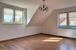 Dachgeschoßwohnung Wiesmoor - 3 Zimmer, 78 m&sup2;, 675&euro; | Angebot:26533827