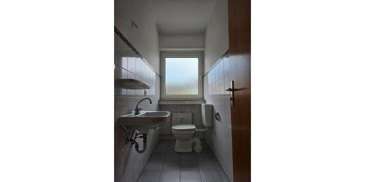 Etagenwohnung Goldbach - 3 Zimmer, 93 m&sup2;, 1.020&euro; | Angebot:26456259