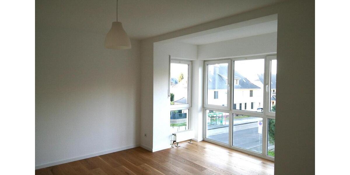 Etagenwohnung Leverkusen - 2 Zimmer, 71 m&sup2;, 1.000&euro; | Angebot:26633962