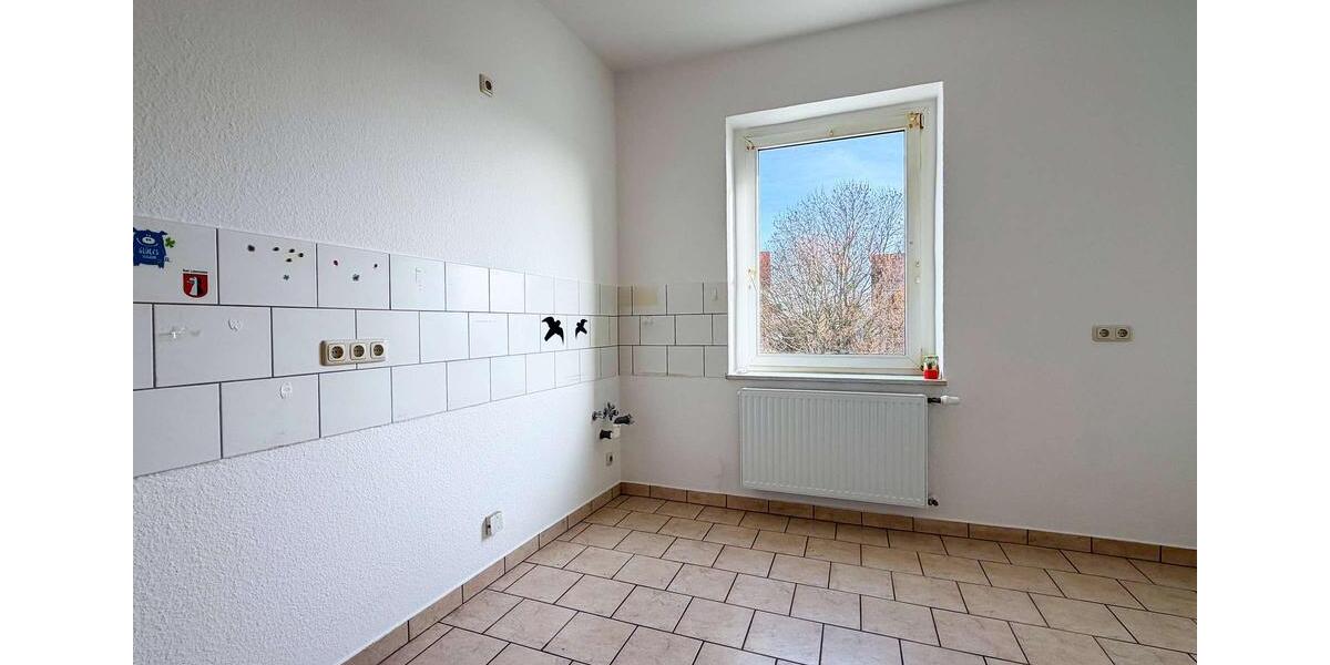 Etagenwohnung Zörbig - 3 Zimmer, 81 m&sup2;, 498&euro; | Angebot:23599558