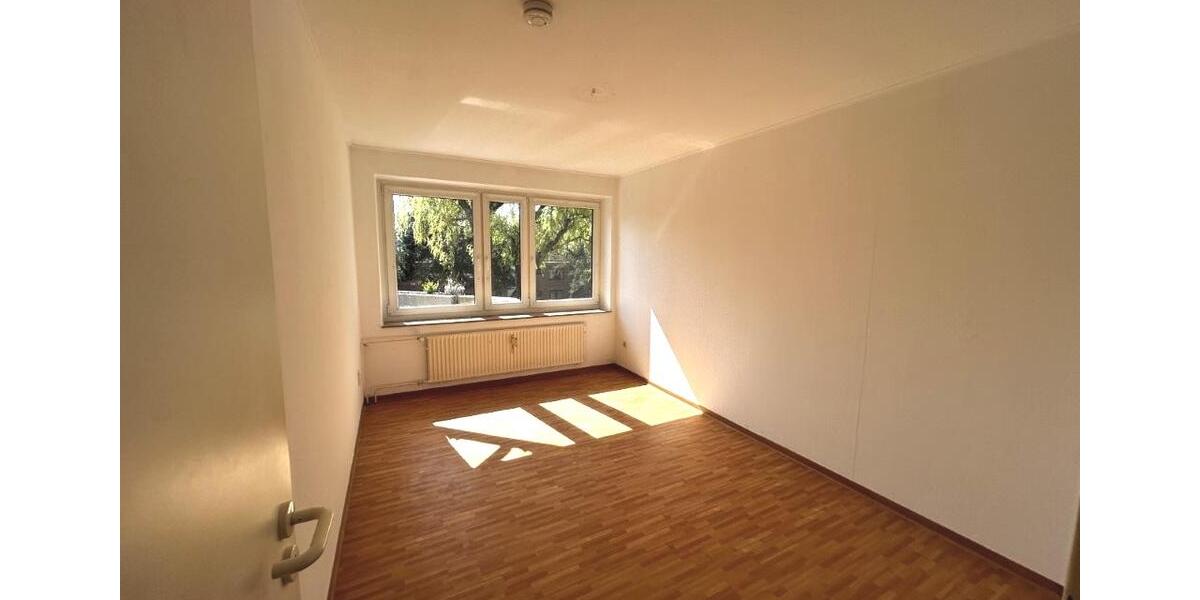 Großzügig 4-Zimmerwohnung zur Miete in Hannover-Ricklingen - Wentzel-Dr. 4 zimmer