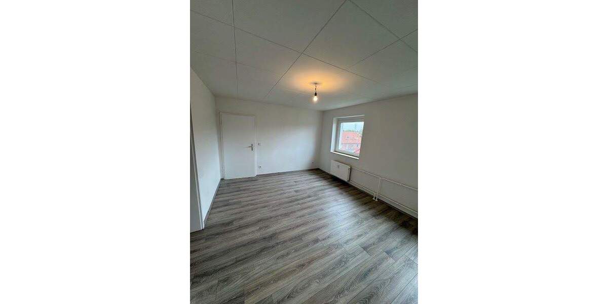 Etagenwohnung Duisburg Marxloh - 3 Zimmer, 67 m&sup2;, 509&euro; | Angebot:25739779