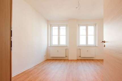 Wohnung zum Mieten in Oschersleben 390 € 60 m² 2 zimmer