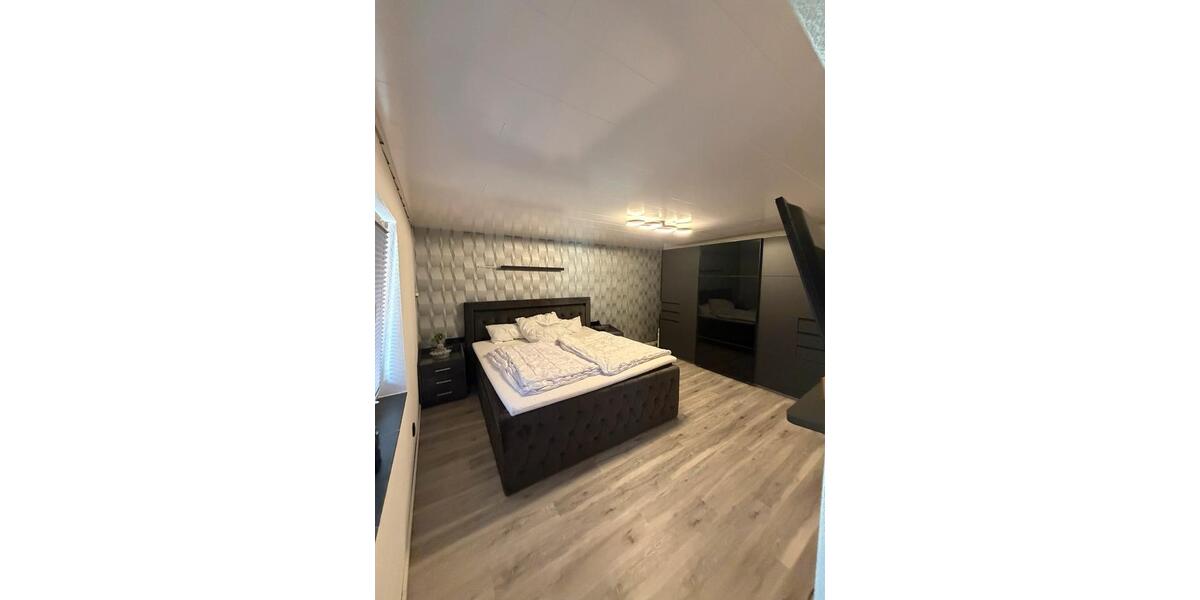 Etagenwohnung Kindelbrück - 4 Zimmer, 100 m&sup2;, 850&euro; | Angebot:26669566