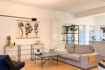 Wohnung zum Mieten in Bad Godesberg 960 € 68.63 m² 2 zimmer