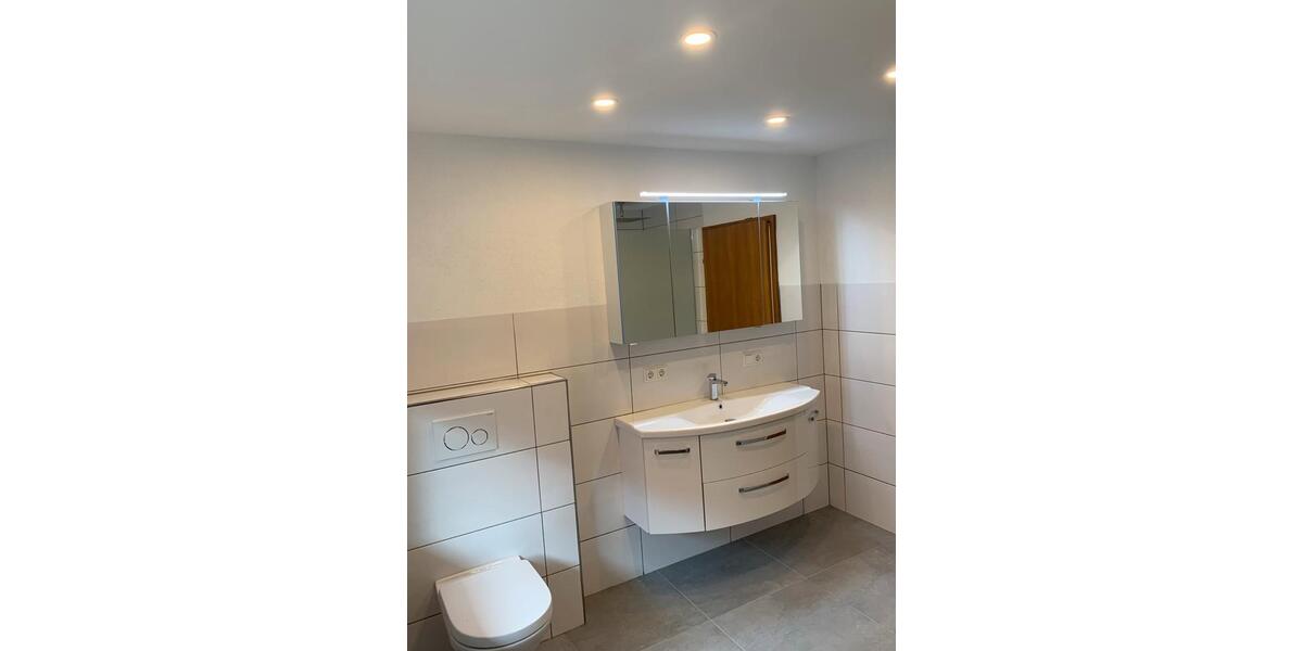 Etagenwohnung Birkenfeld - 4 Zimmer, 115 m&sup2;, 950&euro; | Angebot:25931409