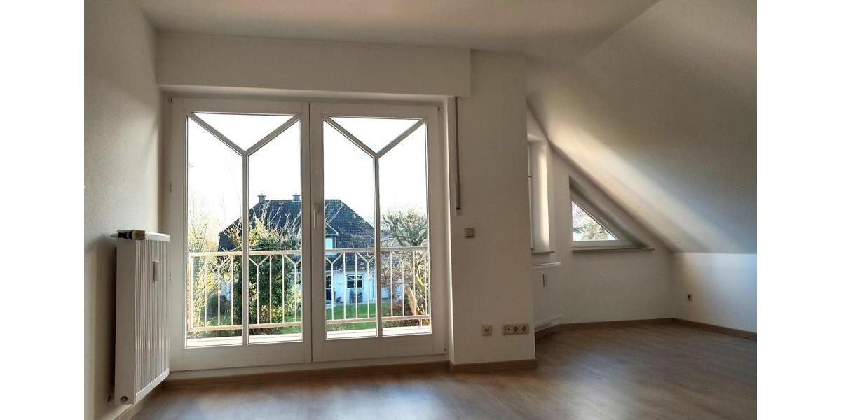 Dachgeschoßwohnung Vechta - 2 Zimmer, 67 m&sup2;, 600&euro; | Angebot:25402896