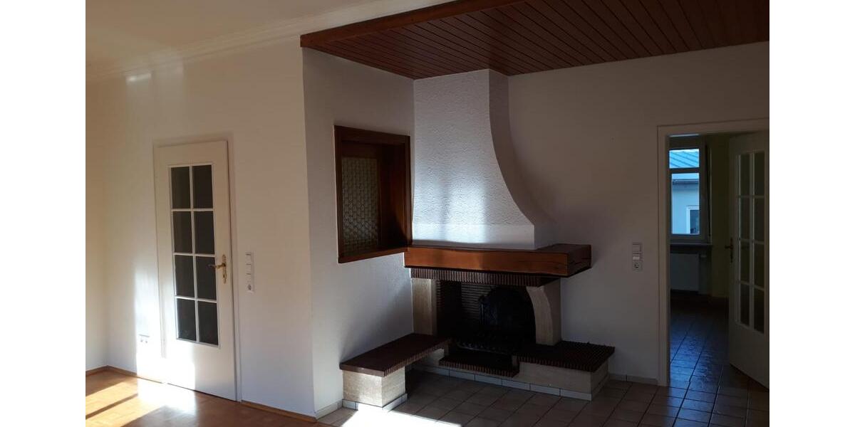 Erdgeschoßwohnung Gerabronn - 3 Zimmer, 85 m&sup2;, 595&euro; | Angebot:26620971