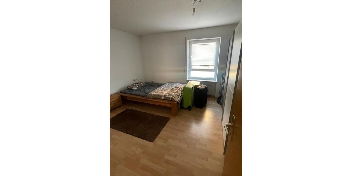 Etagenwohnung Plößberg - 2 Zimmer, 68 m&sup2;, 540&euro; | Angebot:25936871