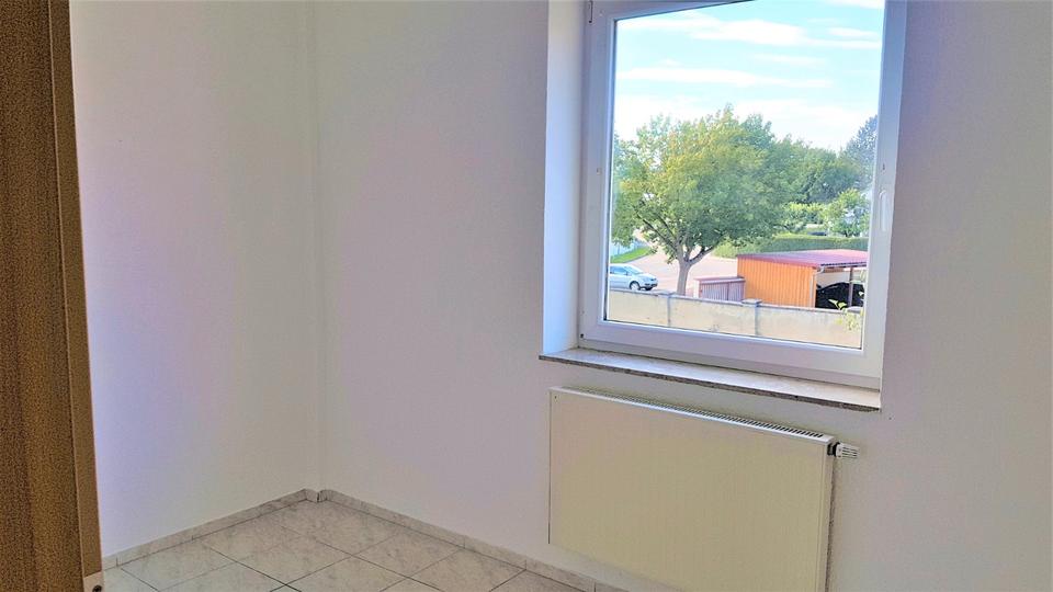 Etagenwohnung Oettingen in Bayern - 4 Zimmer, 96 m&sup2;, 755&euro; | Angebot:26549897