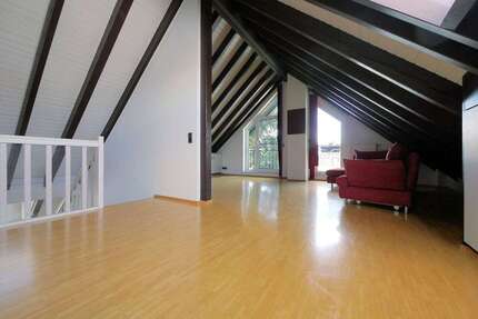 Wohnung Taunusstein Orlen - 3 Zimmer, 110 m&sup2;, 900&euro; | Angebot:25193534