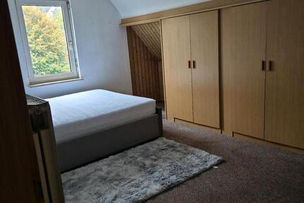 Möbliertes Zimmer zimmer