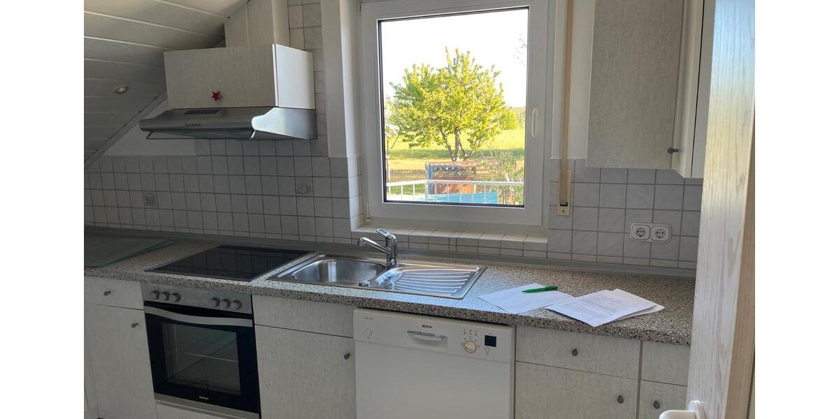 Dachgeschoßwohnung Hungen - 4 Zimmer, 108 m&sup2;, 780&euro; | Angebot:26634051