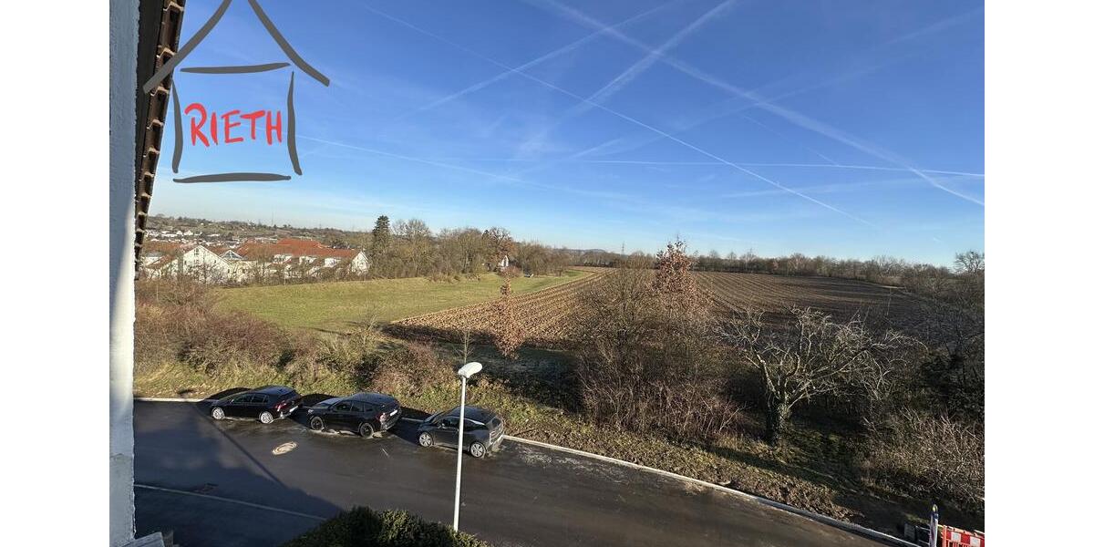 * Reiheneckhaus in toller Randlage von Schlösslesfeld * 6 zimmer