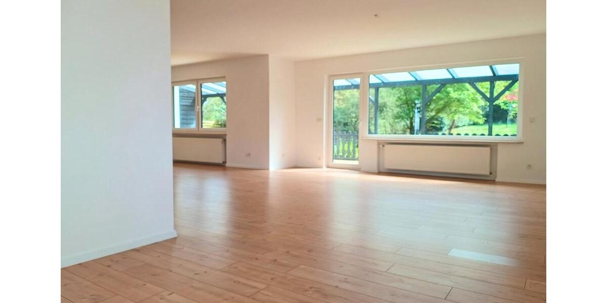 Maisonettenwohnung Schwalbach - 4.5 Zimmer, 194 m&sup2;, 1.450&euro; | Angebot:26587800