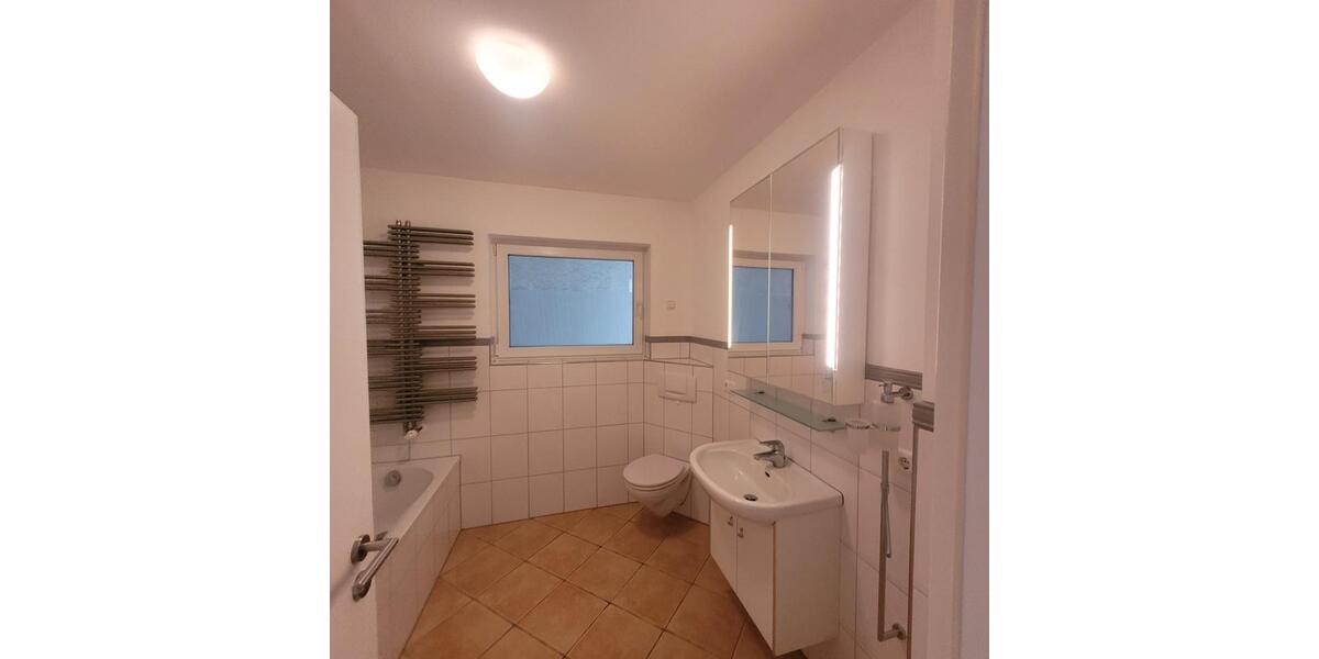 Terrassenwohnung Heusenstamm - 3 Zimmer, 93 m&sup2;, 1.400&euro; | Angebot:25417655