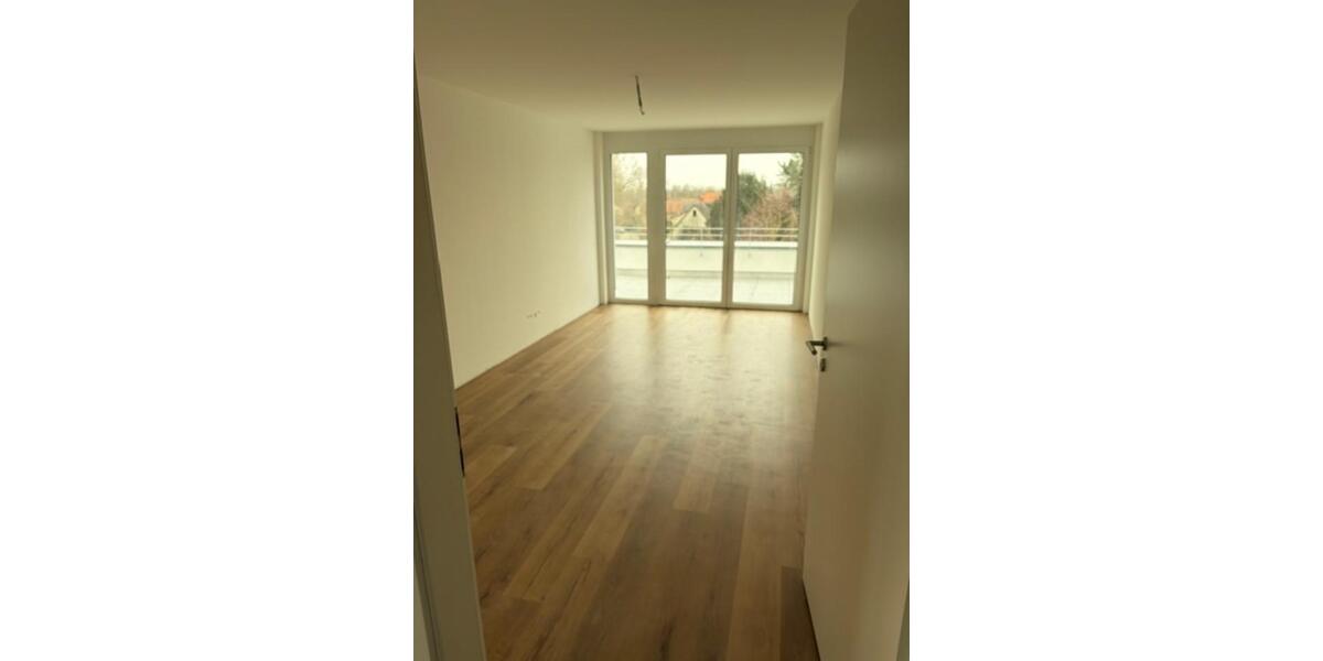 Einfamilienhaus Kehl - 2 Zimmer, 66 m&sup2;, 840&euro; | Angebot:24730115