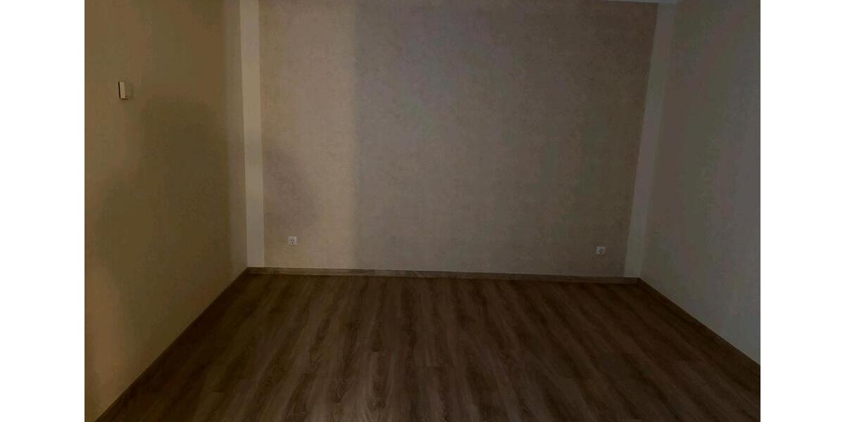 Einfamilienhaus Bad Neualbenreuth - 6 Zimmer, 150 m&sup2;, 1.600&euro; | Angebot:24372019