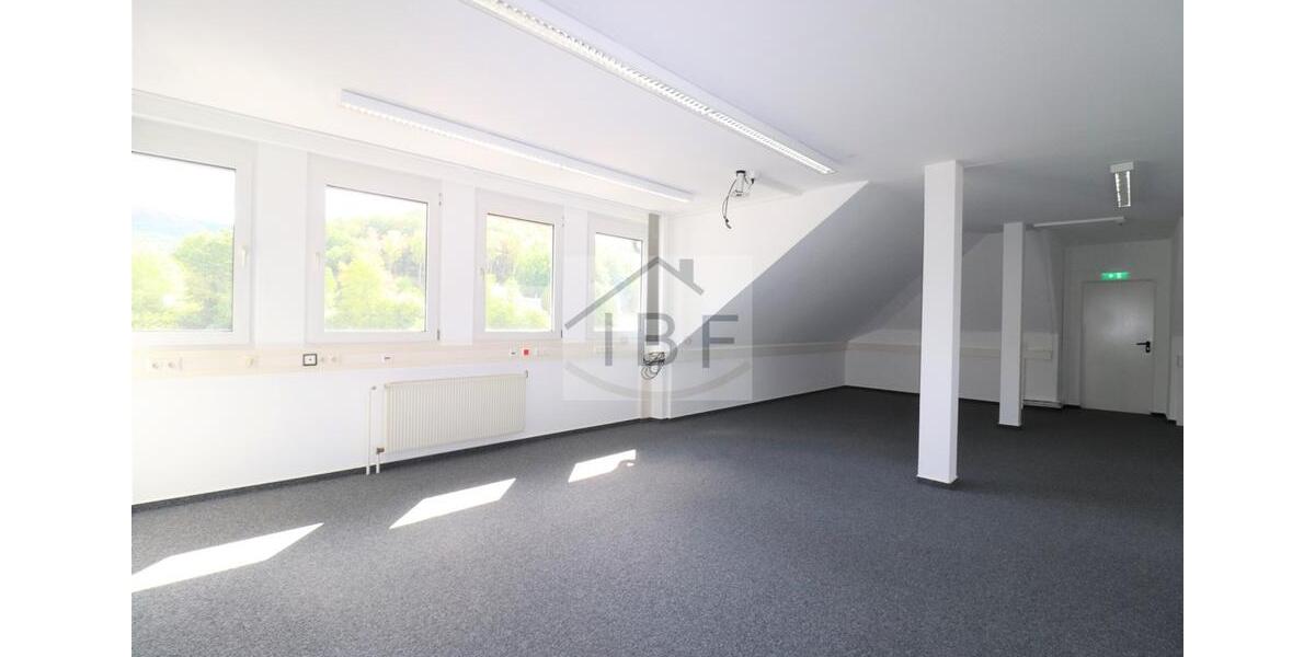 Gewerbeobjekt Netphen - 910&euro; | Angebot:21668076