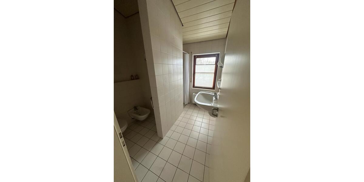 Einfamilienhaus Walsrode - 3 Zimmer, 120 m&sup2;, 1.400&euro; | Angebot:26249358