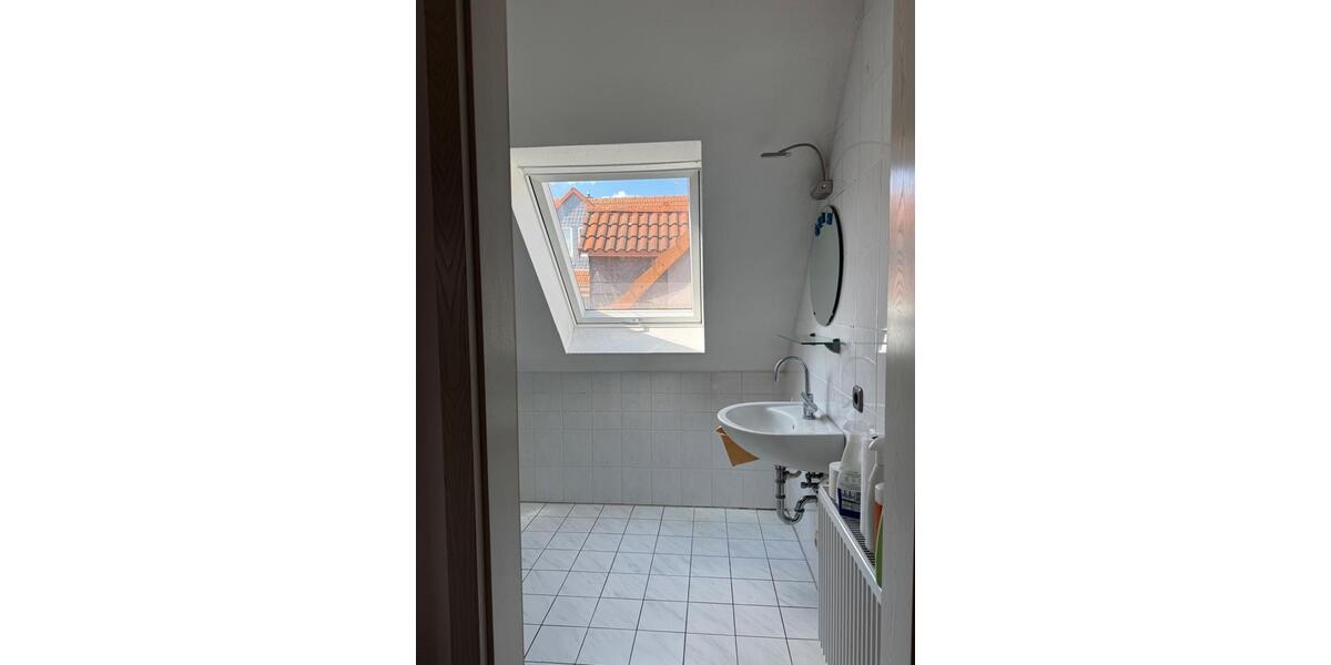 Dachgeschoßwohnung Mommenheim - 4 Zimmer, 94 m&sup2;, 800&euro; | Angebot:26507351