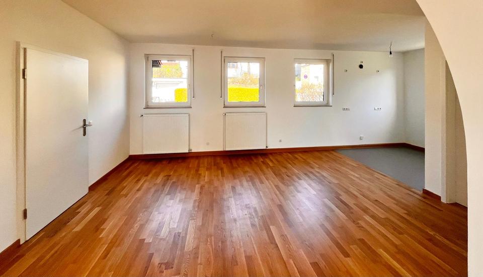 Erdgeschoßwohnung Bayreuth Meyernberg - 2 Zimmer, 83 m&sup2;, 1.120&euro; | Angebot:26701522