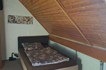 Wohnen auf Zeit in Lehre 150 € 1 zimmer