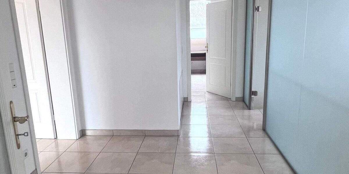 Etagenwohnung Kleinblittersdorf Rilchingen-Hanweiler - 5 Zimmer, 130 m&sup2;, 980&euro; | Angebot:24647828