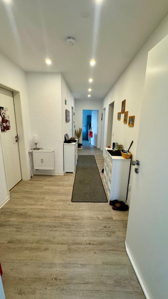 Moderne 3-Zimmer-Wohnung mit großer Terrasse und Garten zimmer