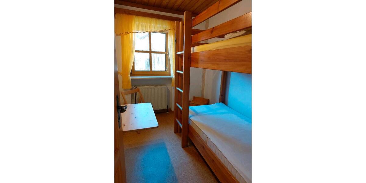 Wohnen auf Zeit Ködnitz - 3 Zimmer, 50 m&sup2;, 50&euro; | Angebot:25562960