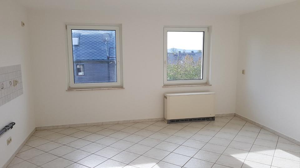 Etagenwohnung Neukirch/Lausitz Lausitz - 3 Zimmer, 111 m&sup2;, 610&euro; | Angebot:25362037