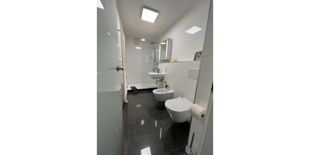 Etagenwohnung Stuttgart Stuttgart-Süd - 3 Zimmer, 80 m&sup2;, 1.500&euro; | Angebot:26407626