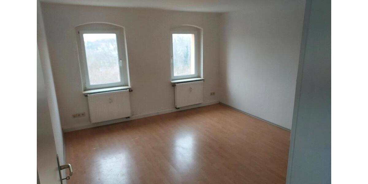Dachgeschoßwohnung Reichenbach im Vogtland Obermylau - 5 Zimmer, 98 m&sup2;, 680&euro; | Angebot:26652956
