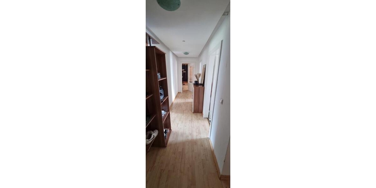 Etagenwohnung Rhauderfehn - 3 Zimmer, 83 m&sup2;, 595&euro; | Angebot:26505100