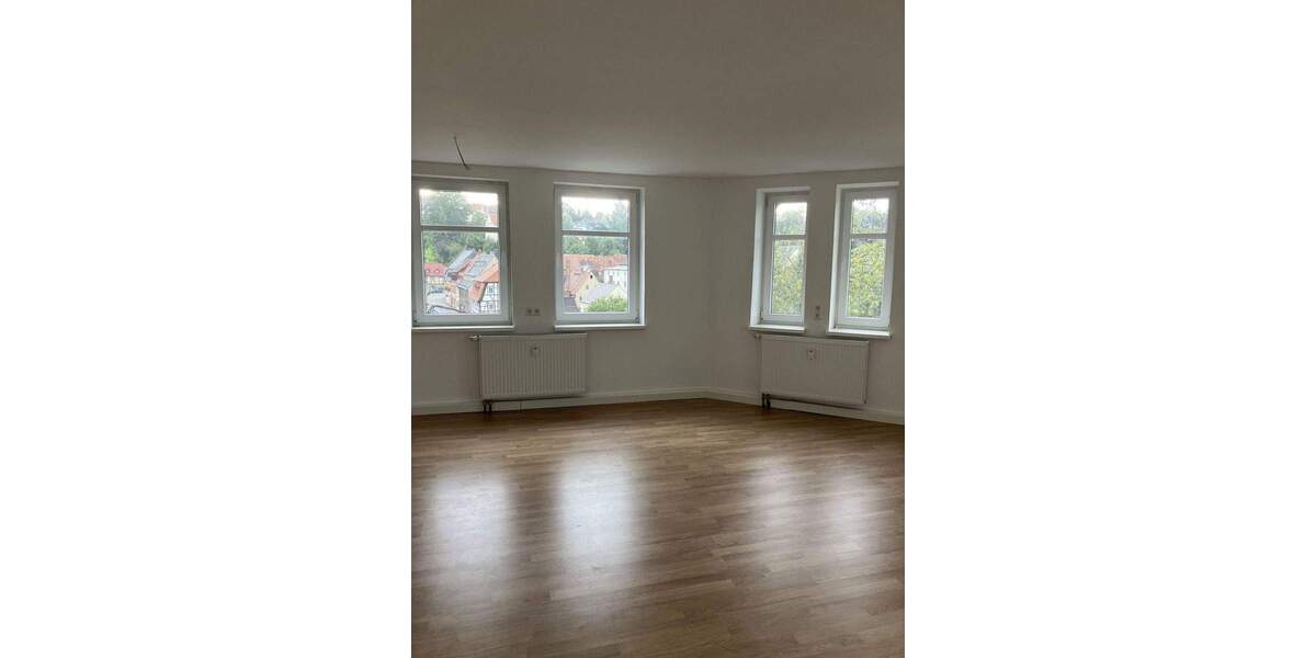 Etagenwohnung Lunzenau - 4 Zimmer, 110 m&sup2;, 462&euro; | Angebot:25895845