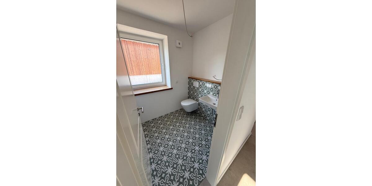 Etagenwohnung Spangenberg - 4 Zimmer, 136 m&sup2;, 1.340&euro; | Angebot:25806100