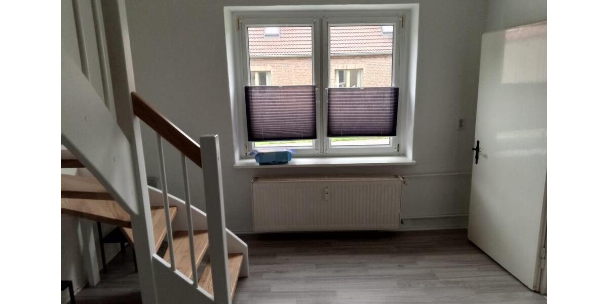 Etagenwohnung Neetzow-Liepen Liepen - 5 Zimmer, 130 m&sup2;, 750&euro; | Angebot:25919770