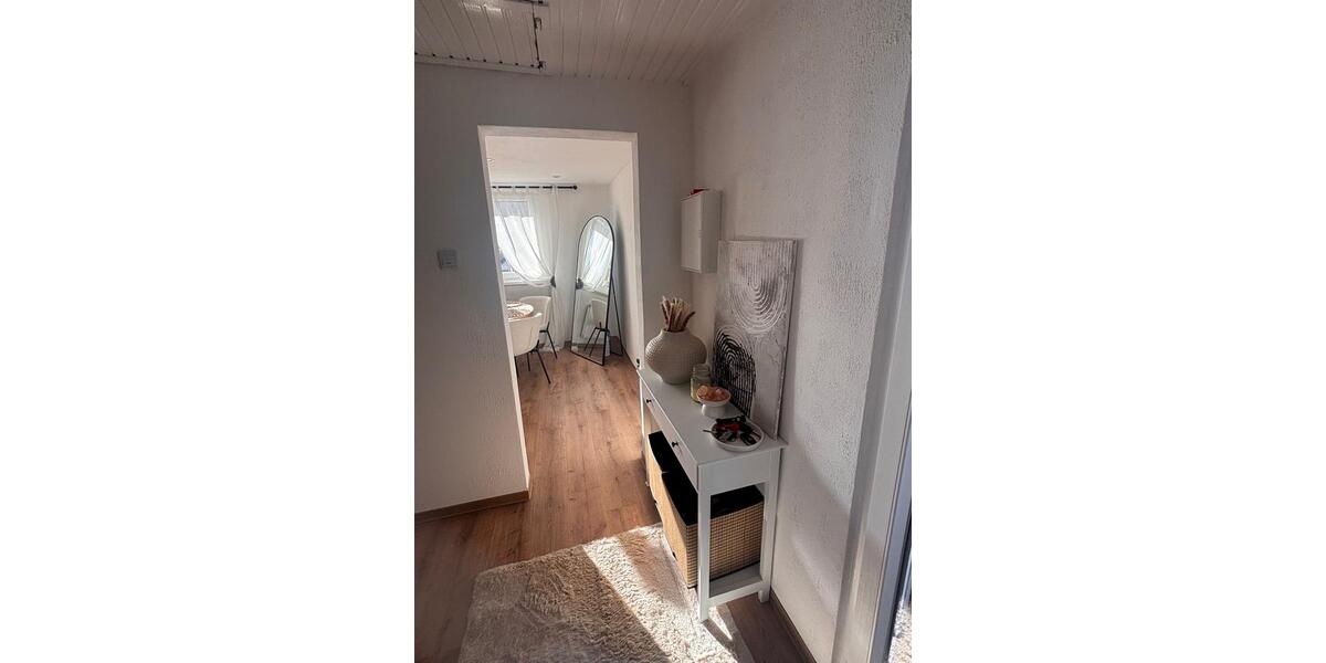 Etagenwohnung Bad Schwalbach - 3 Zimmer, 80 m&sup2;, 1.000&euro; | Angebot:24838365