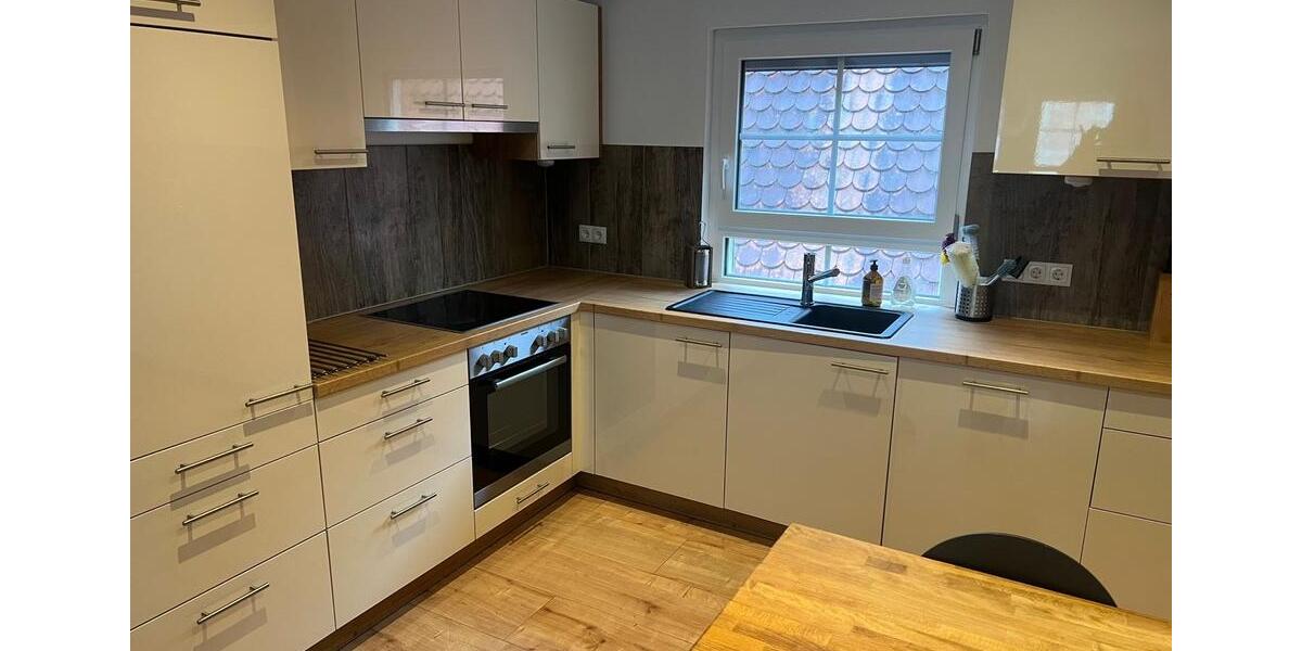 Etagenwohnung Wörth am Rhein - 4 Zimmer, 111 m&sup2;, 1.500&euro; | Angebot:25045802