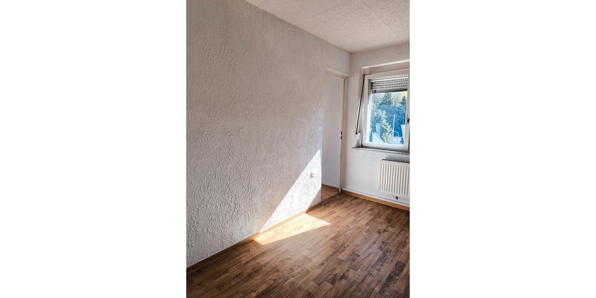Etagenwohnung Sulzbach (Saar) - 3 Zimmer, 60 m&sup2;, 405&euro; | Angebot:26262385