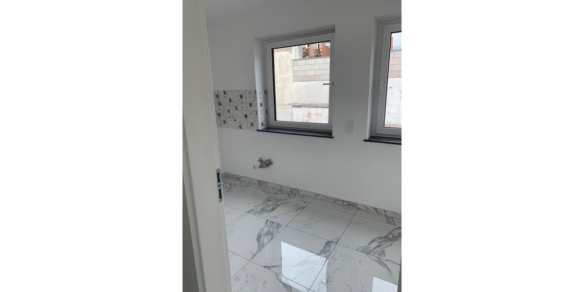 Etagenwohnung Rüsselsheim am Main - 3 Zimmer, 76 m&sup2;, 1.400&euro; | Angebot:26640400