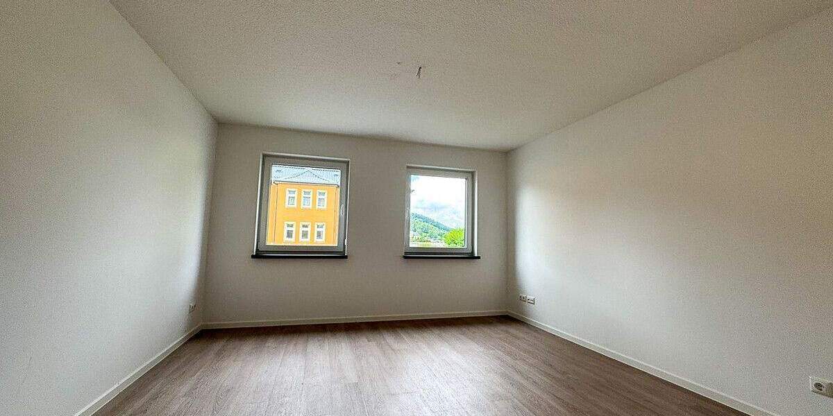 Reihenendhaus Raschau-Markersbach Raschau - 5 Zimmer, 160 m&sup2;, 1.400&euro; | Angebot:25688310
