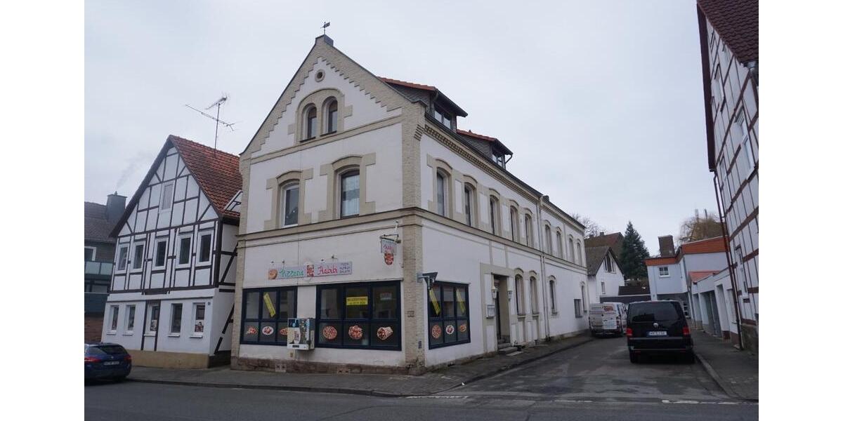 Dachgeschoßwohnung Bad Arolsen - 6 Zimmer, 110 m&sup2;, 825&euro; | Angebot:24867683