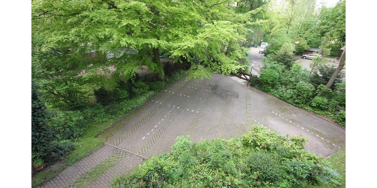 Schöne 2,5 - Zimmer - Wohnung mit Parkettboden, Einbauküche, Bad mit Wanne, toller Grundriss! 2 zimmer